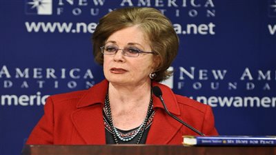 إنتاج لقاح كورونا محليا ووفاة جيهان السادات.. أبرز أحداث الأسبوع في مصر