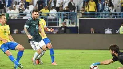 القنوات المفتوحة الناقلة لمباراة البرازيل والأرجنتين في نهائي كوبا أمريكا