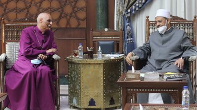 رئيس الأسقفية لشيخ الأزهر: نطمح في المزيد من مشروعات الحوار المشترك 