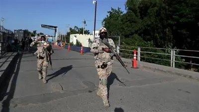 وفد حكومي أمريكي يزور هايتي ويتعهد بدعمها