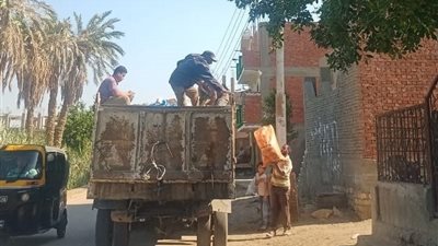رفع 270 طن قمامة ومخلفات من شوارع ابشواي في الفيوم