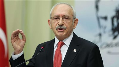 كمال كيليجدار ينتقد أردوغان: ملايين المواطنين يتغذون من حاويات القمامة