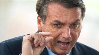 عاجل.. نقل الرئيس البرازيلي إلى المستشفى  