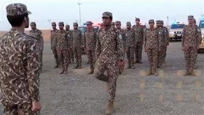 قوات الأمن البيئي تضبط مخالفين بحوزتهم حطب محلي معد للبيع جنوب الرياض