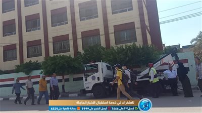 توافد طلاب علمي علوم لأداء امتحان الكمياء بالدقهلية (فيديو وصور)