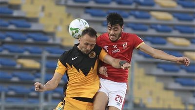 عاجل - طرد نجم كايزر تشيفز أمام الأهلي في نهائي إفريقيا