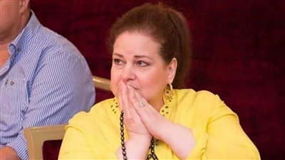 لجنة مكافحة كورونا: حالة دلال عبد العزيز في حاجة لدعاء الصالحين