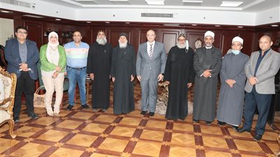 قيادات الأوقاف والكنسية وأعضاء البرلمان يهنئون محافظ بني سويف بعيد الأضحى (صور) 