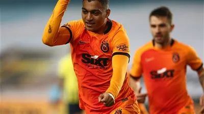 جالاتا سراي وايندهوفن في دوري ابطال اوروبا.. تعرف على موعد المباراة والقنوات الناقلة