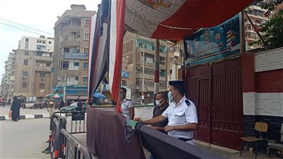 تباين آراء طلاب الأدبي بشأن امتحان التاريخ بالدقهلية (صور)