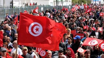 5 قرارات حاسمة من الرئيس التونسي قيس سعيد لردع الإخوان  