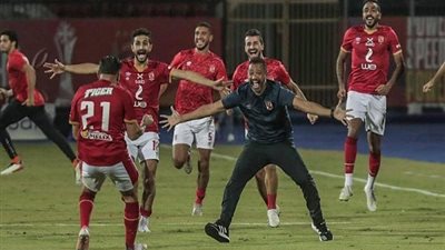 تطورات مفاوضات الأهلي لحسم صفقة الهداف