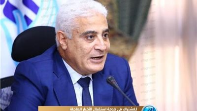 كيف ينضم عامل غير منتظم للتأمينات؟.. جمال عوض يجيب