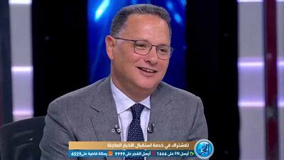 بعد أديب.. شريف عامر يعلن توقف برنامجه