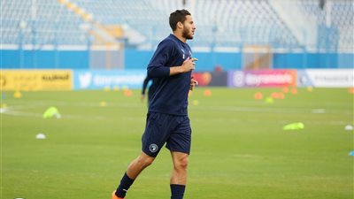 ليس رمضان صبحي.. كارتيرون يطلب ضم نجم بيراميدز 