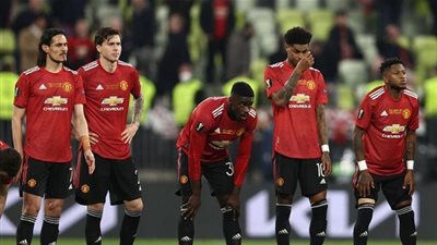 موعد مباراة مانشستر يونايتد ضد إيفرتون استعدادًا للموسم الجديد