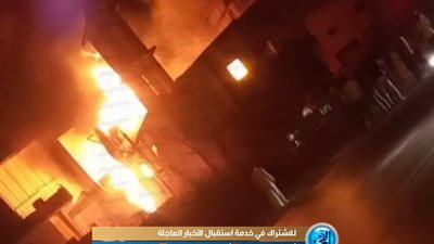 محاولات للسيطرة على حريق هائل شب بمضرب أرز ومصنع مقرمشات بدمنهور (صور)