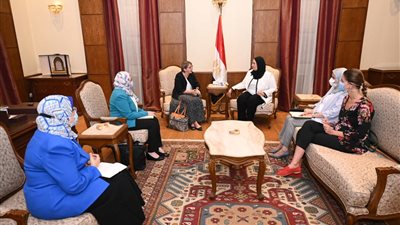 وزيرة التضامن تستقبل سفيرة فنلندا بالقاهرة بمناسبة انتهاء فترة عملها