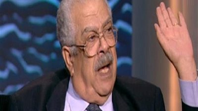 لماذا يعد حسب الله الكفراوي أشهر وزيرا في عهد مبارك؟.. الأرقام تتحدث