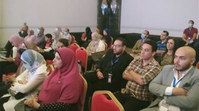 150 مشاركًا من مختلف الجامعات بمؤتمر الرمد السنوى للرعاية الصحية (صور)