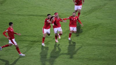 عاجل.. نجم الأهلي يغيب عن مواجهة سيراميكا بسبب الإصابة