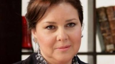 رشوان توفيق يكشف عن رؤيته في المنام للفنانة دلال عبدالعزيز 