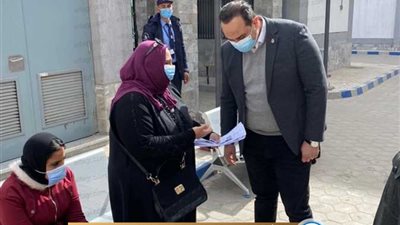 رئيس الرعاية الصحية يفاجئ مجمع الإسماعيلية الطبي (تفاصيل)