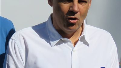  عمدة بلجراد يقضى إجازته بسهل حشيش في الغردقة  