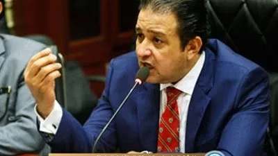 رئيس نقل النواب: الرئيس السيسي هو مُلهم الشباب وناصرهم