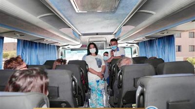 نائب وزير السياحة تلتقي العاملين بالغردقة وشرم وتتفقد عدد من المنشآت