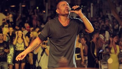 أحمد موسى عن حفلات عمرو دياب: 