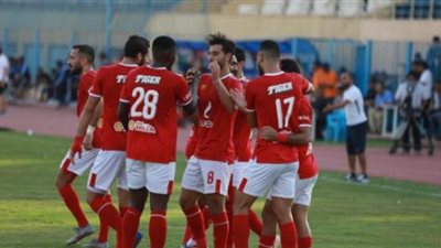 الكشف عن موعد عودة نجم الأهلي من الإصابة 