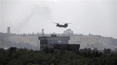 السفارة الأمريكية في أفغانستان: أنباء عن اندلاع حريق في مطار كابل