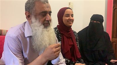 والدة الأولي ثانوية علمي علوم: ابنتي تسعي وراء الصعب باختيارها تخصص المخ والأعصاب  