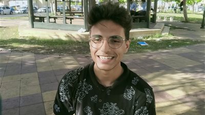 بعد حصوله على المركز الرابع في الثانوية.. مطاعم بورسعيد تحتفل بـ