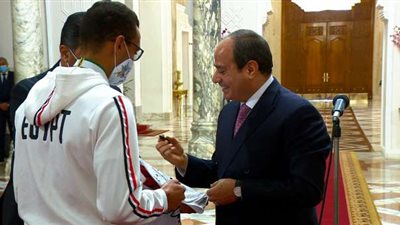 أحمد موسى: الرئيس يسعى دائمًا لتقدير المتفوقين (فيديو)