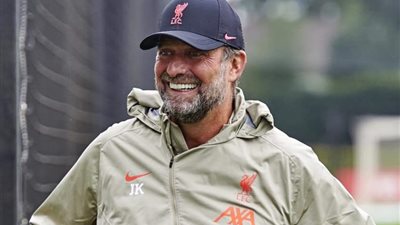 تعليق مضحك من مدرب ليفربول.. طالع التفاصيل 