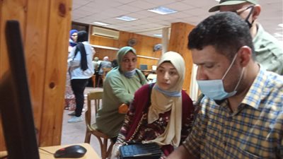 مكتب تنسيق جامعة المنصورة يستقبل الأولى على الثانوية العامة 