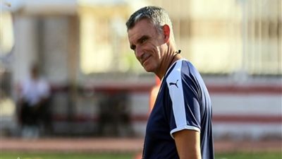 بعد تتويجه بالدوري.. أرقام وبطولات 