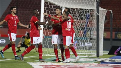 عاجل.. الأهلي يُعلن عن ثاني كبرى صفقاته الصيفية