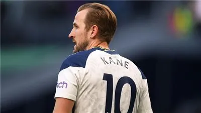 تطورات جديدة بشأن مفاوضات مانشستر سيتي لضم هاري كين