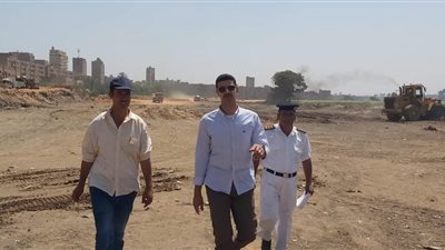 نائب محافظ القليوبية يتفقد محور الخصوص الجديد