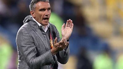 كارتيرون يستقر على الصفقات الأجنبية للزمالك الموسم الجديد