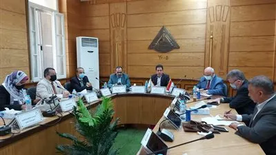 جامعة بنها: فرق طبية متحركة لتطعيم الطلاب بالكليات قبل الدراسة