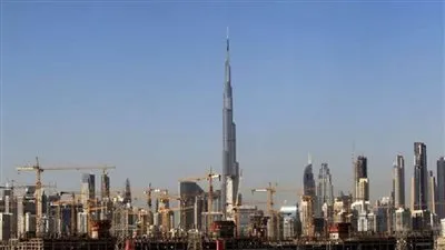 الإمارات تفتح المنافذ البرية أمام القادمين من سلطنة عمان