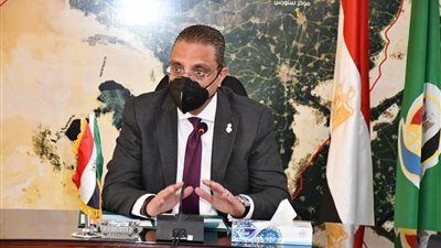 محافظ الفيوم: بدء أعمال الشهر العقاري بمكاتب البريد