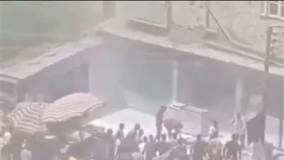 السيطرة على حريق بمطعم في حي الصوفي بالفيوم (فيديو)