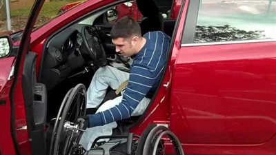 المجالس الطبية المتخصصة.. شروط الحصول على سيارة مجهزة للمعاقين