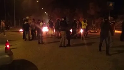 بسبب التحرش بفتاة.. مشاجرة بالأسلحة البيضاء أمام نادي قارون بالفيوم 