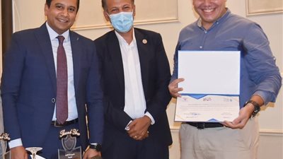 الرعاية الصحية: انتهاء برنامج تدريبي لتعليم الكوادر الطبية والإدارية لغة الإشارة بالأقصر